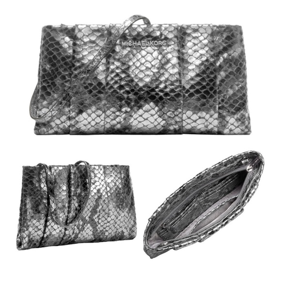 Nwot MICHAEL KORS Daria Pleated Clutch Genuine Python Embossed Leather - Silver - Picture 1 of 14